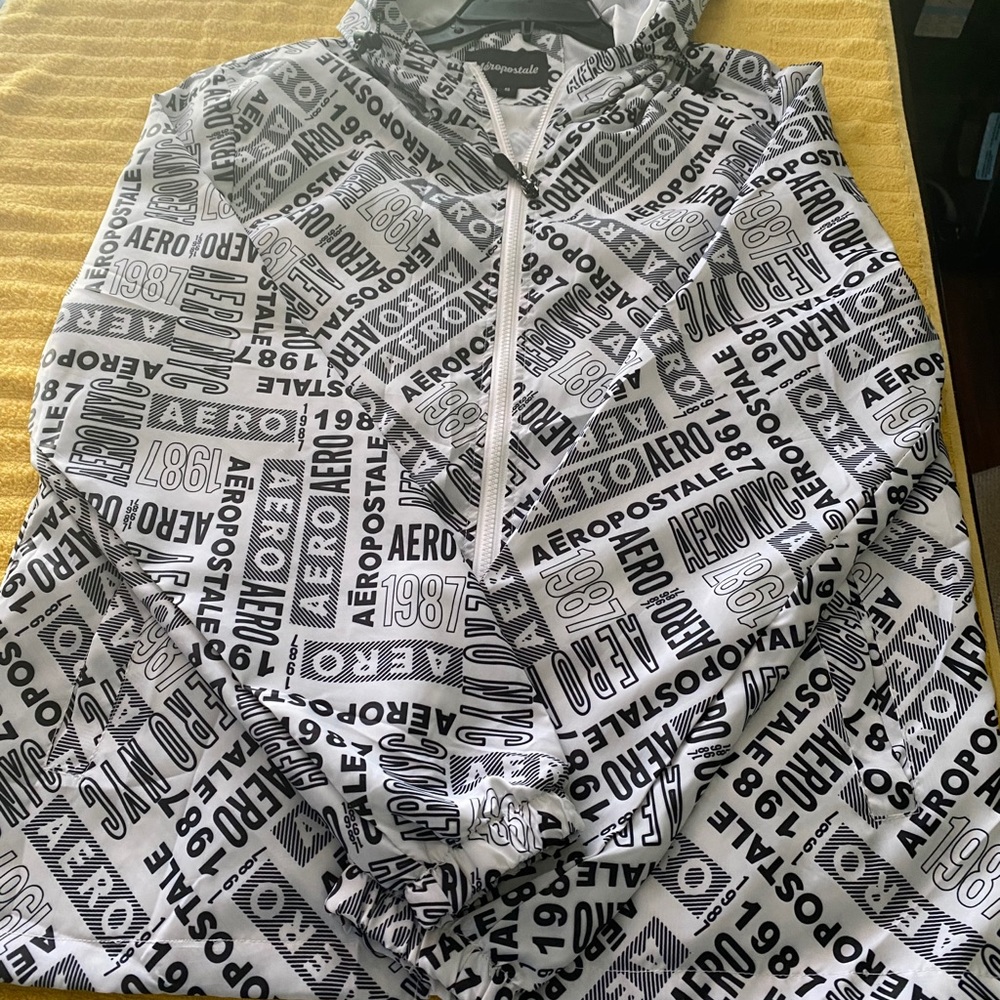 Aeropostale windbreaker